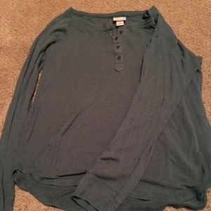 Long sleeved shirt